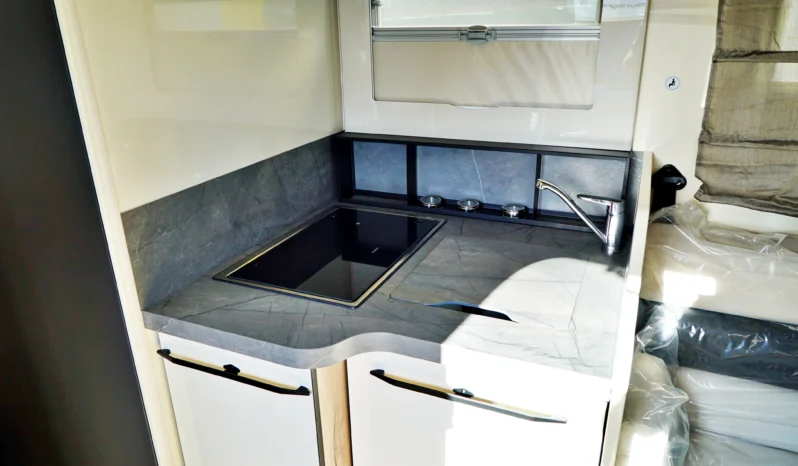 ELNAGH T-LOFT 582 lleno