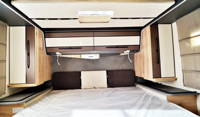 ELNAGH T-LOFT 582 lleno