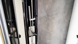 ELNAGH T-LOFT 582 lleno