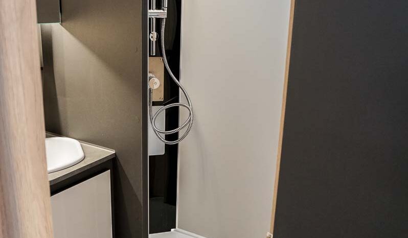 ELNAGH T-LOFT 450 lleno
