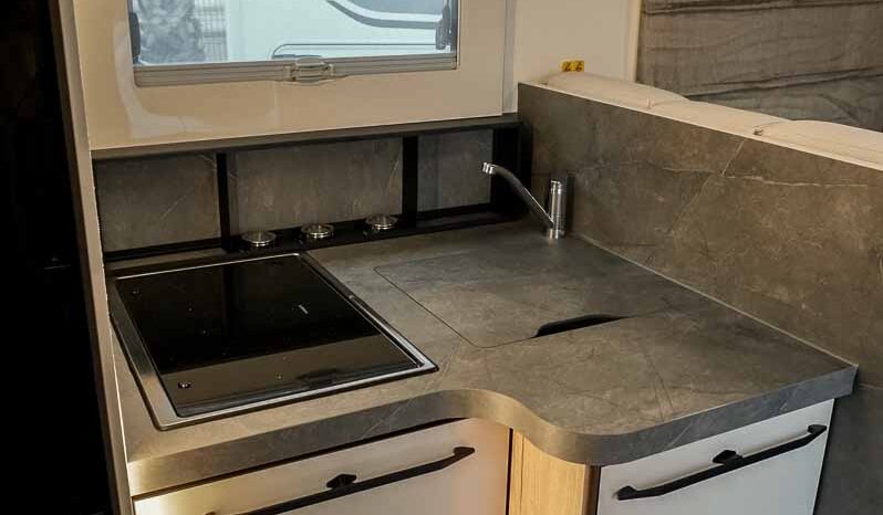 ELNAGH T-LOFT 450 lleno