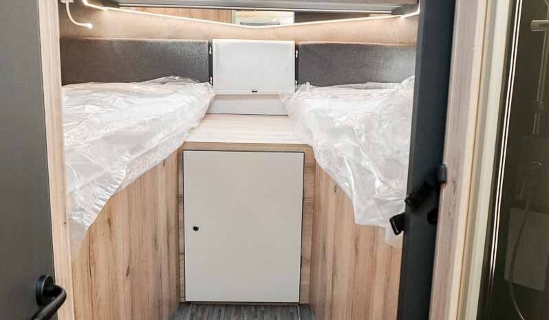ELNAGH T-LOFT 530 lleno