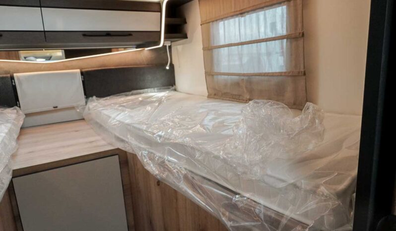 ELNAGH T-LOFT 530 lleno