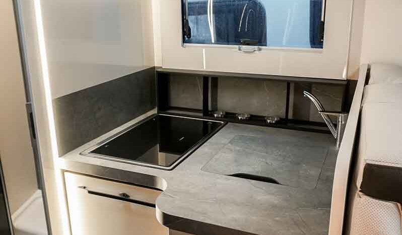 ELNAGH T-LOFT 530 lleno