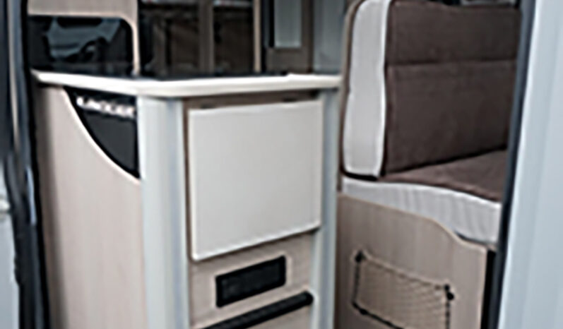 Camper Randger R600 gris Campovolo lleno