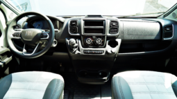 Sunlight V67 Adventure Edition lleno