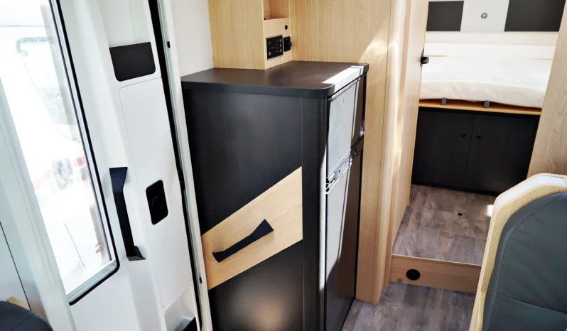 Sunlight T690L Adventure Edition lleno