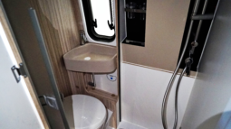 ELNAGH E-VAN 5 PREMIUM lleno