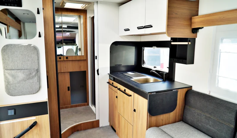 Challenger 260 Graphite Edition lleno