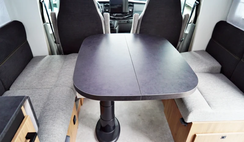 Challenger 318 Graphite Edition lleno